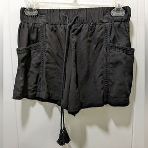 Misses shorts, black. Size XS.